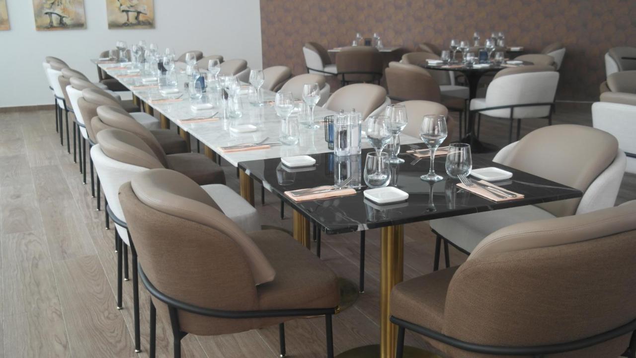 Hotel L'Adresse דקר מראה חיצוני תמונה